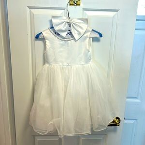 Flower girl or Easter dresses. Matching sizes 5-6 and 12-18 months